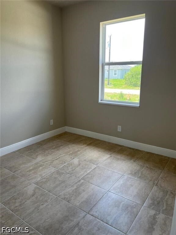 Building Photo - 121 Bethlehem Ln