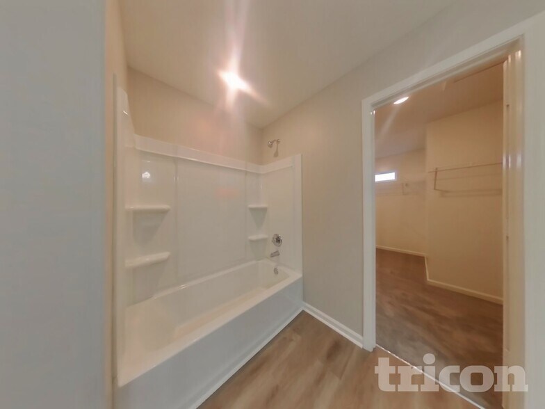 Building Photo - 1228 Saticoy Ct