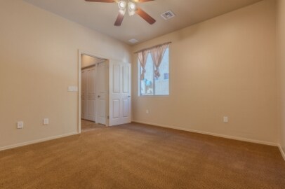 Building Photo - Beautiful home, close to Walmart, Sprouts ...