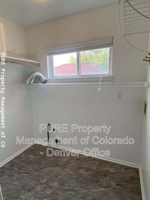 Building Photo - 10263 S Cedaridge Ct