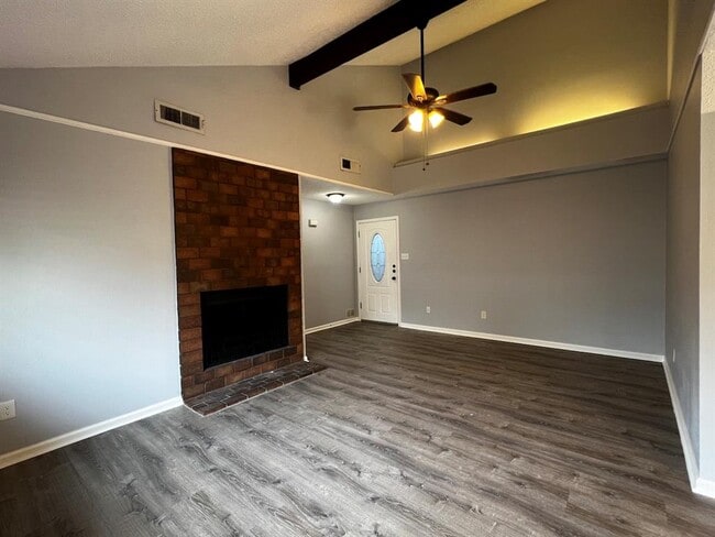 Building Photo - 7506 Chelsea Moor