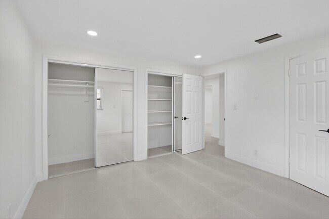 Building Photo - Renovated 3BR/2BA Corner Single-Family Home – Large Fenced Yard, NO HOA