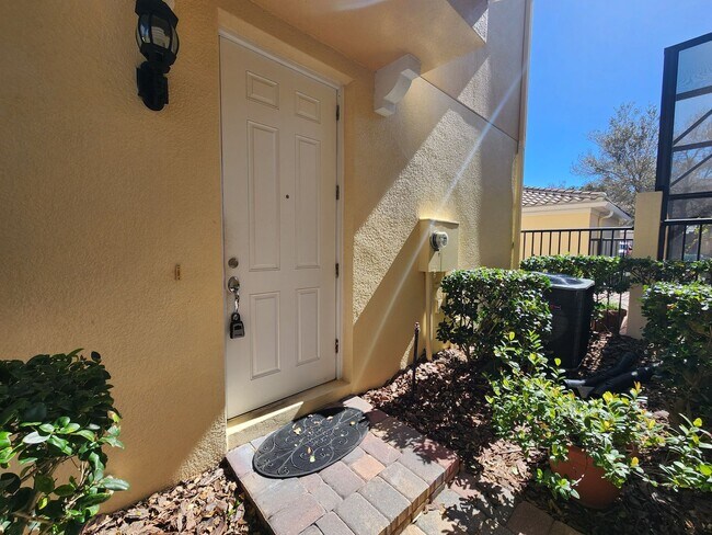 Building Photo - Beautiful LAKE NONA 3 Bedroom, 3 Bathroom ...