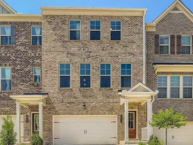 Building Photo - 3537 Hidden Valley Cir