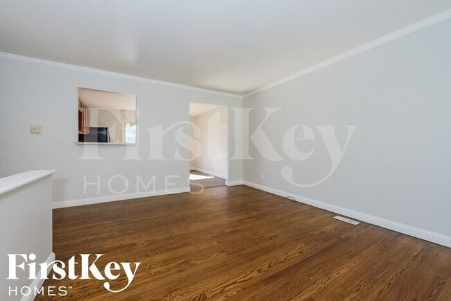 Building Photo - 18805 E Ponca Dr