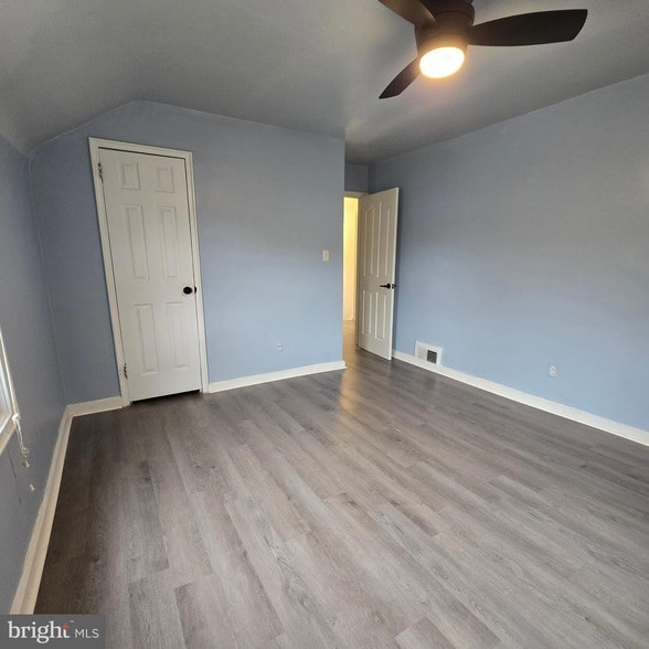 Building Photo - 21676 N Essex Dr