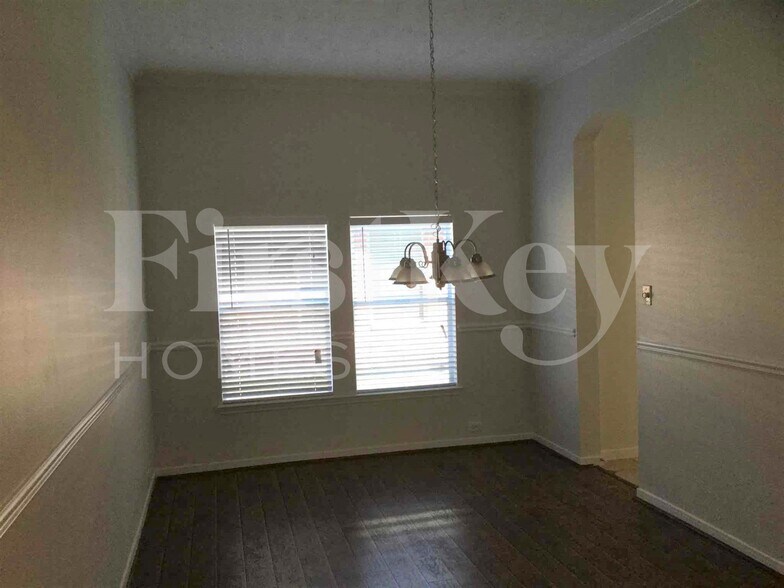 Building Photo - 21735 Orange Maple Ct
