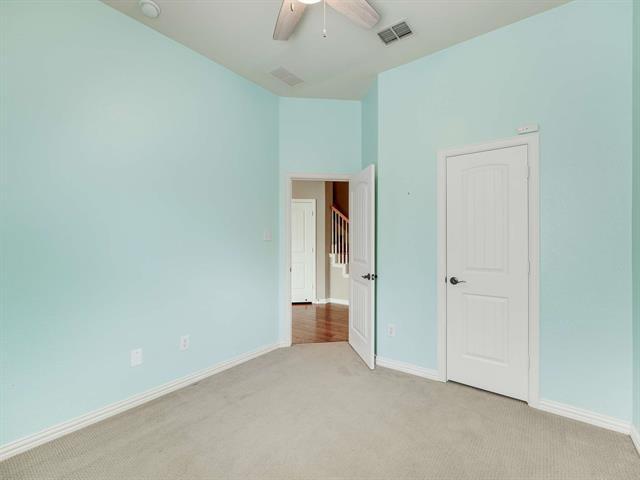 Building Photo - 4901 Newbridge Dr