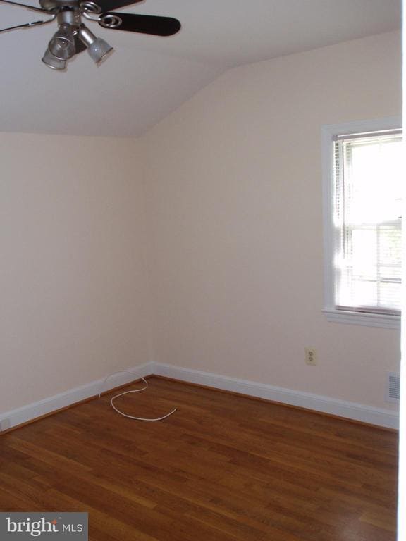 Building Photo - 9912 Dickens Ave
