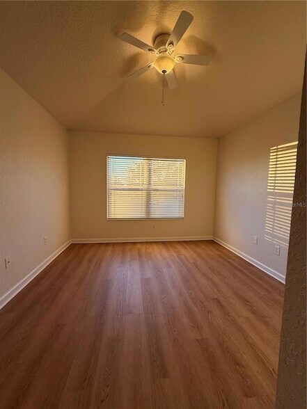 Building Photo - 4117 SW 54th Cir