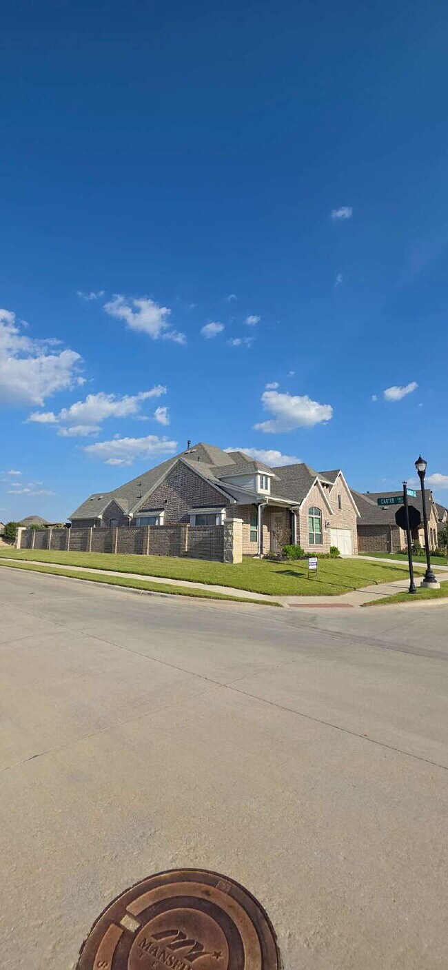 Building Photo - COMING SEPTEMBER - Spectacular Mansfield Retreat with Pool & Outdoor Kitchen!