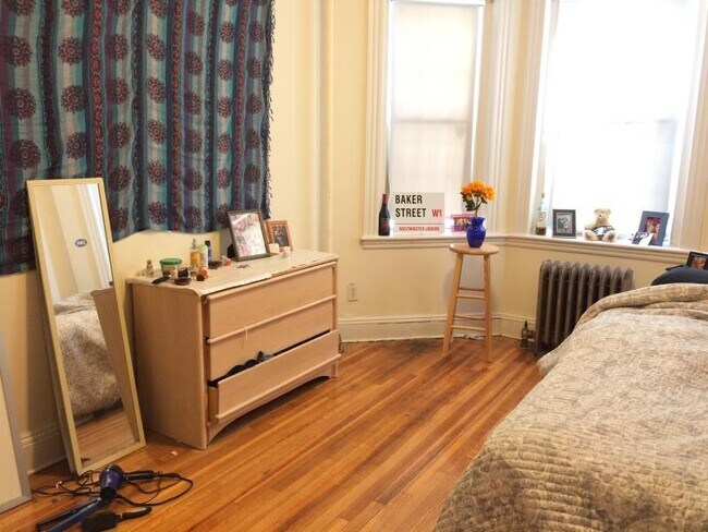 Building Photo - 2 bedroom in Boston MA 02215