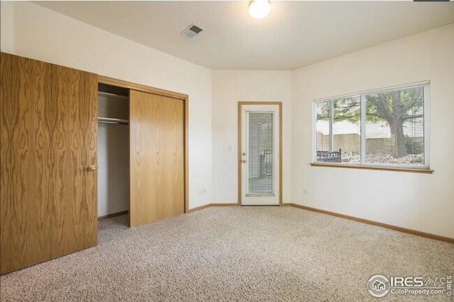 Building Photo - 950 52nd Ave Ct
