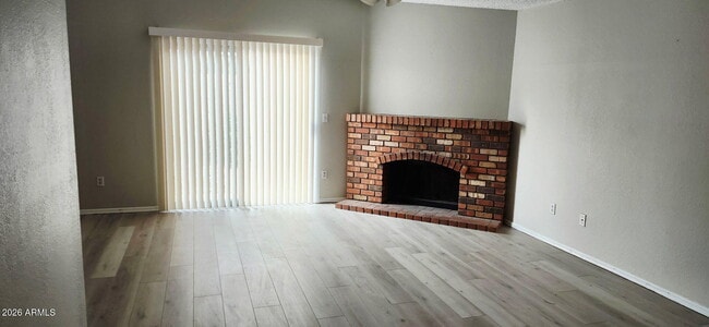 Building Photo - 118 E Anderson Ave