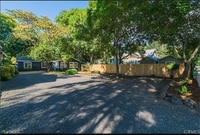 Building Photo - Great Home Close to All