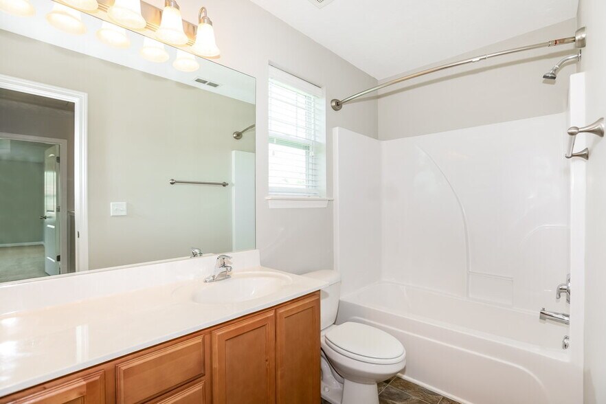 Building Photo - 3315 Velvet Court