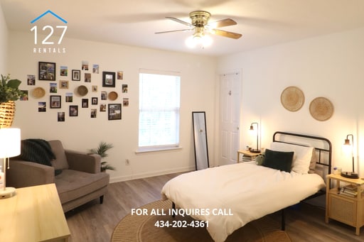 Building Photo - Conveniently Located Single Family Home with lots of space!