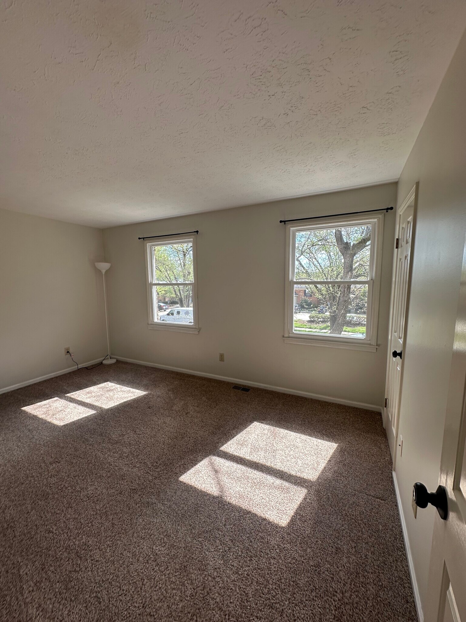 Building Photo - 763 Spring Meadows Dr