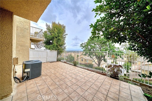 Building Photo - 2690 Vista Monte Cir