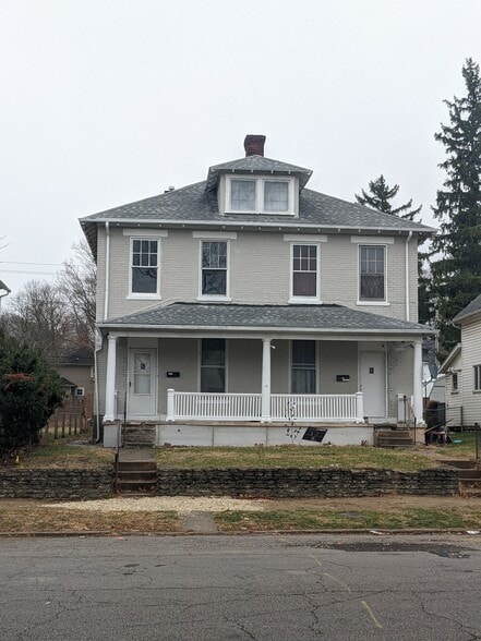Exterior Front - 437 S 14th St