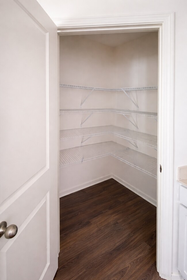 Building Photo - 514 Liberty Hall Dr