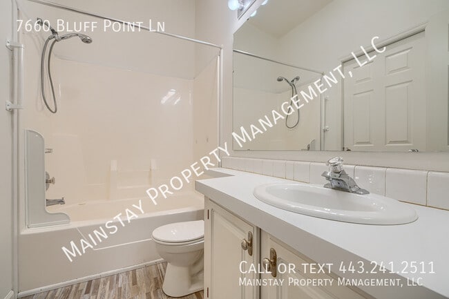 Building Photo - 7660 Bluff Point Ln