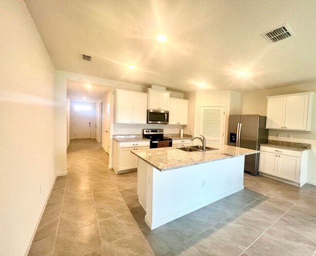 Building Photo - 6694 Topaz Dr