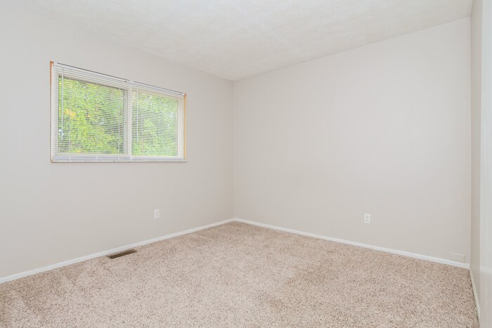 Building Photo - 10288 Dewhill Ln