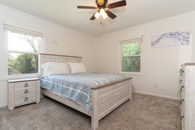 2nd bedroom - 3387 Cedar Ln