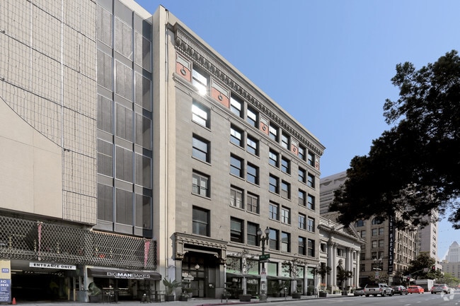 Building Photo - Hellman Building