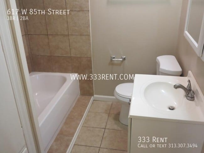 Building Photo - 617 W 85th St