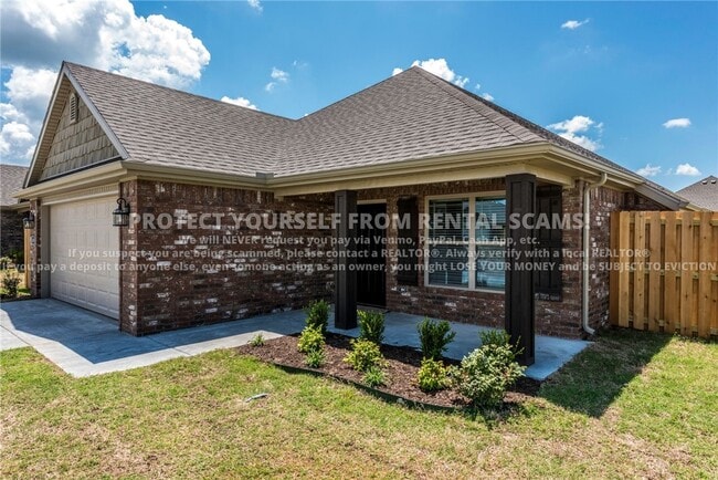 Building Photo - 4495 W Wales Dr