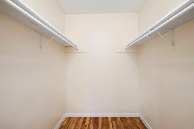 Building Photo - 1202 Artesian Cir