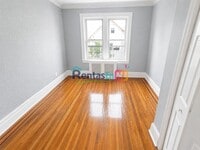 Building Photo - 203 Shephard Ave