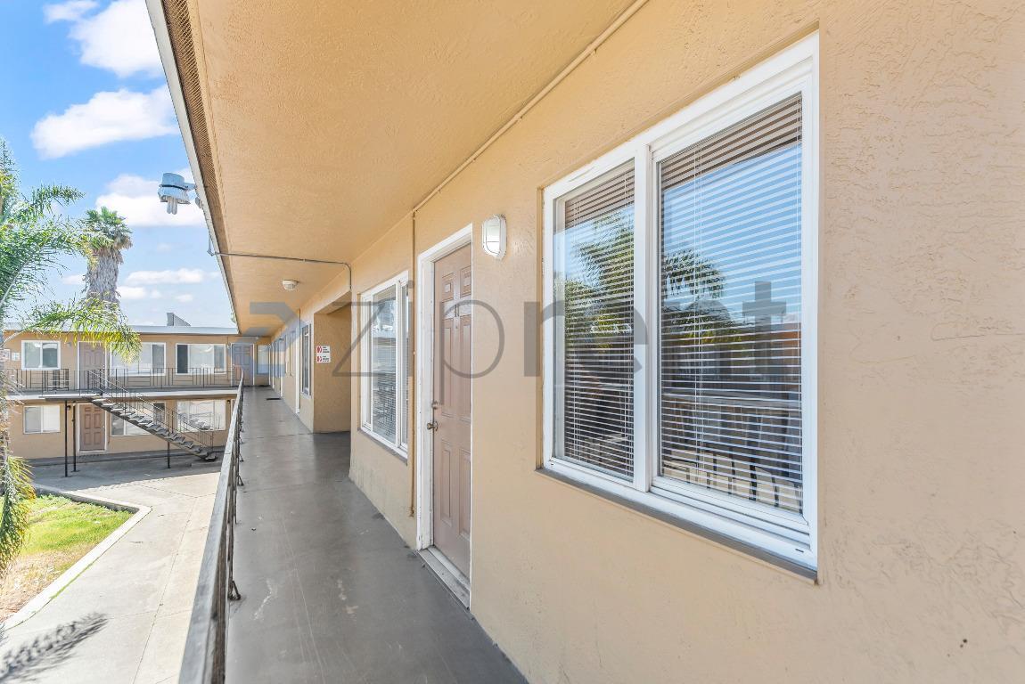 Building Photo - 7630 Lockwood St