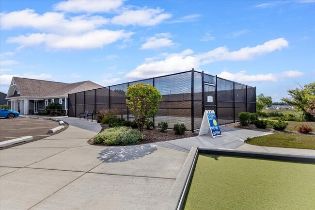 Building Photo - 2824 Briargate Dr