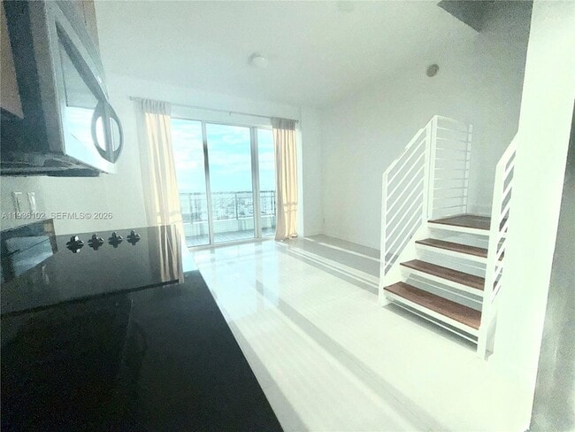 Building Photo - 60 SW 13th St