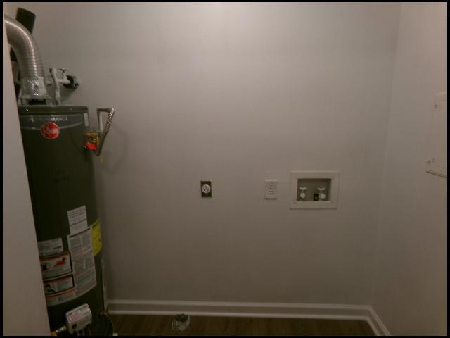 Building Photo - 1813 Sanford Dr