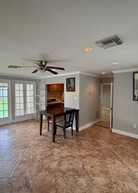 Building Photo - 3115 Westerland Dr