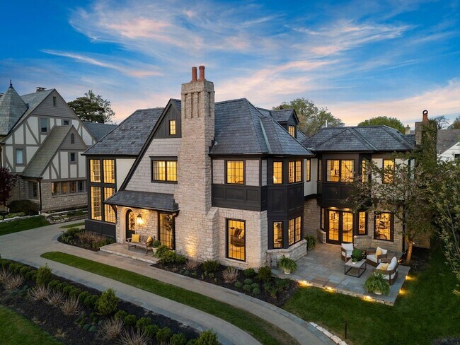 Building Photo - 2252 Club Rd