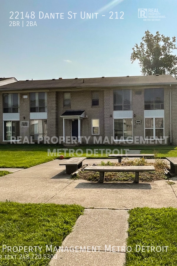 Building Photo - 22148 Dante St