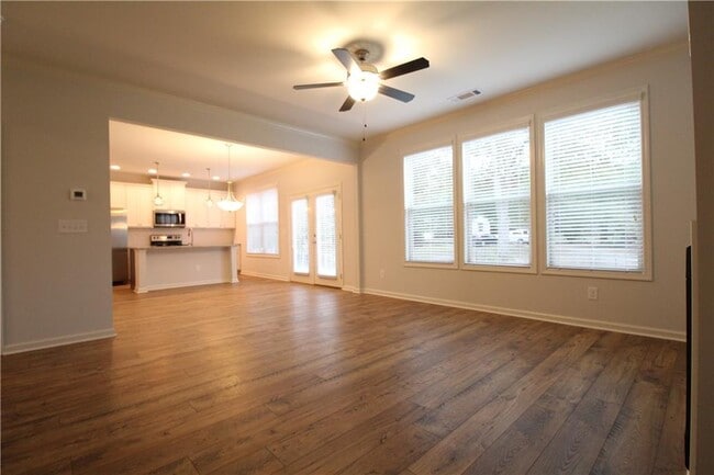 Building Photo - 5418 Long Branch Way