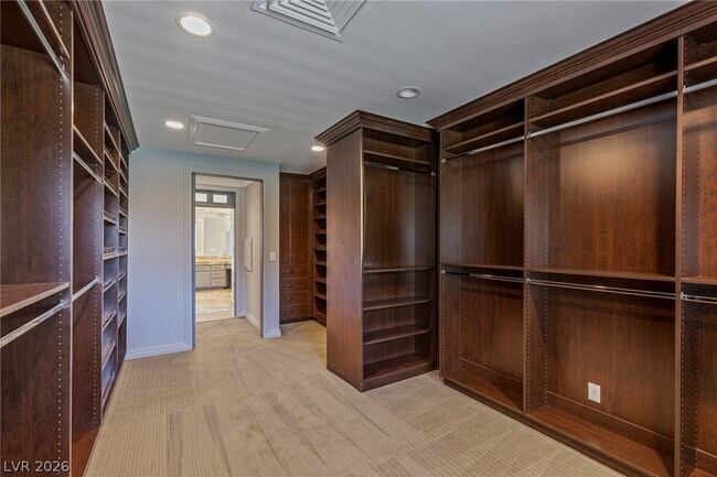 Building Photo - 41 Cascade Creek Ln