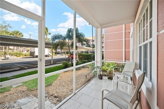 Building Photo - 11711 Pasetto Ln