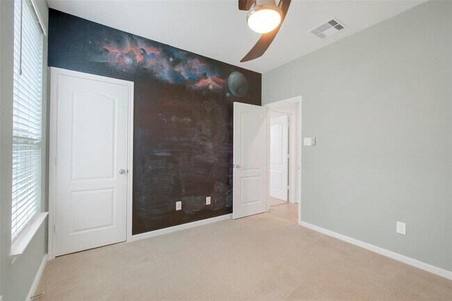 Building Photo - 8123 Cheyenne Hills Trail
