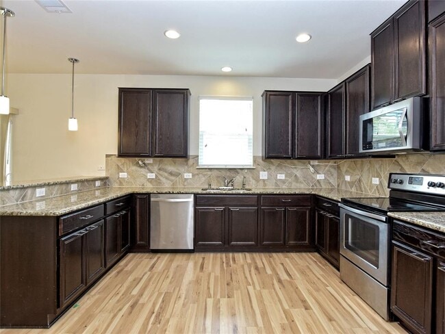 Building Photo - 6809 Sunderland Trail