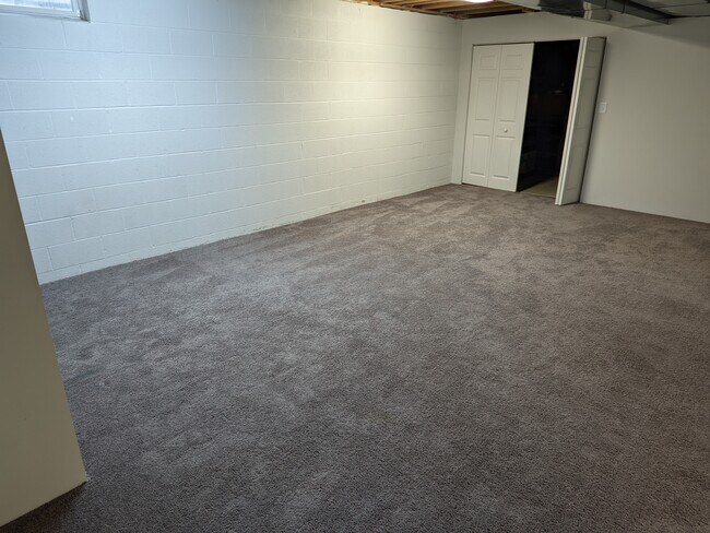 Building Photo - 34521 Springvale Cir