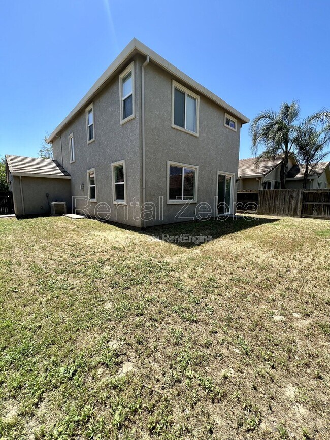 Building Photo - 459 Jacobs Dr