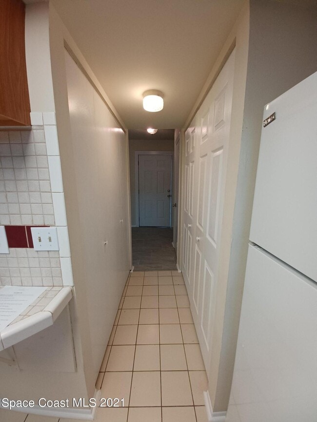 Building Photo - 3135 Shady Dell Ln