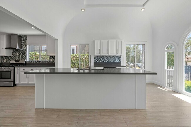 Building Photo - Timeless 1922 Spanish Charm meets Modern Luxury